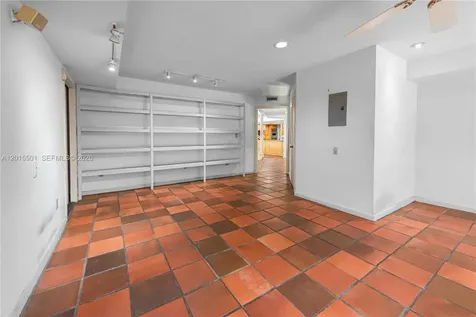 8875 SW 110th Street Miami FL 33176