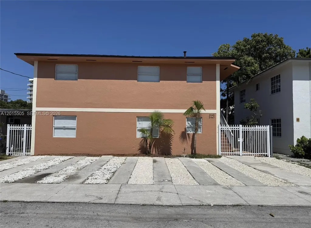 2645 SW 28th Court Miami FL 33133