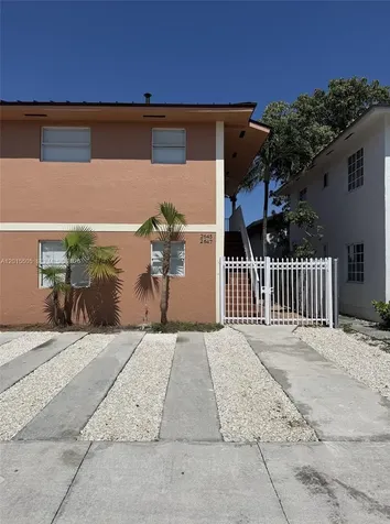 2645 SW 28th Court Miami FL 33133