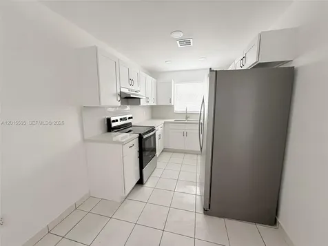 2645 SW 28th Court Miami FL 33133