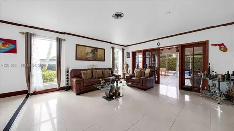 10435 SW 92nd Street Miami FL 33176