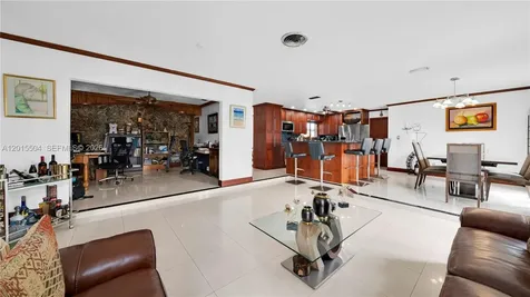 10435 SW 92nd Street Miami FL 33176