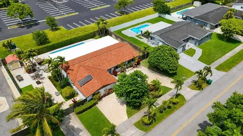 10435 SW 92nd Street Miami FL 33176