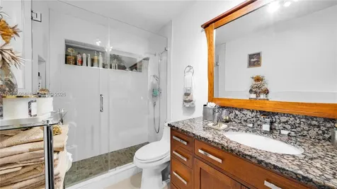 10435 SW 92nd Street Miami FL 33176
