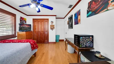10435 SW 92nd Street Miami FL 33176