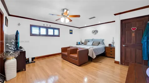 10435 SW 92nd Street Miami FL 33176