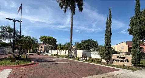 10253 NW 9th St Circle Miami FL 33172