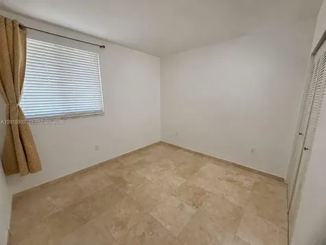 10253 NW 9th St Circle Miami FL 33172