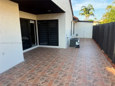 15232 SW 46th Lane Miami FL 33185