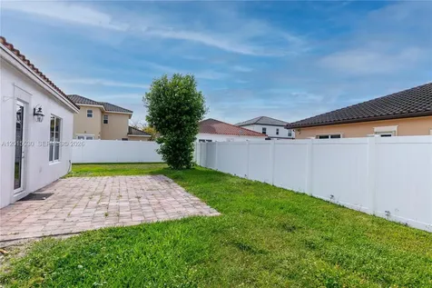 17031 SW 92nd Street Miami FL 33196