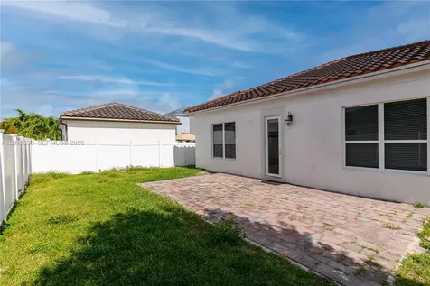 17031 SW 92nd Street Miami FL 33196