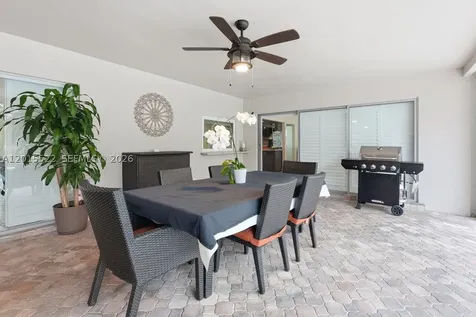 16530 Lake Tree Drive Weston FL 33326