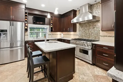 16530 Lake Tree Drive Weston FL 33326
