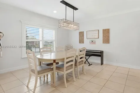 16530 Lake Tree Drive Weston FL 33326