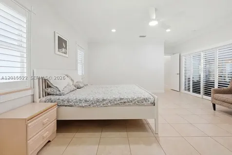 16530 Lake Tree Drive Weston FL 33326