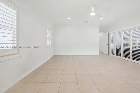 16530 Lake Tree Drive Weston FL 33326