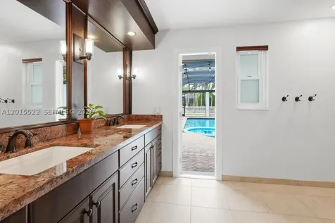 16530 Lake Tree Drive Weston FL 33326