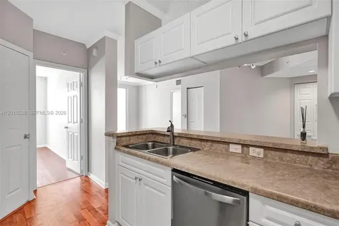 17150 N Bay Road Sunny Isles Beach FL 33160