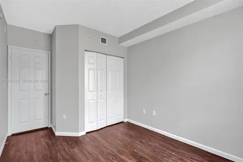 17150 N Bay Road Sunny Isles Beach FL 33160