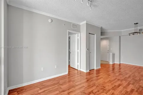 17150 N Bay Road Sunny Isles Beach FL 33160