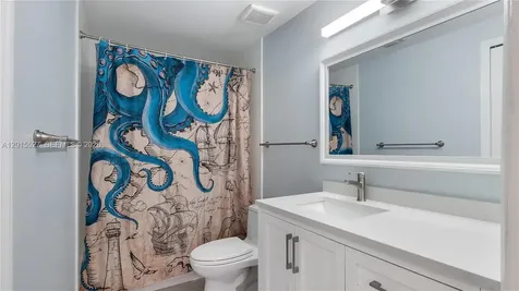 7085 Nova Drive Davie FL 33317