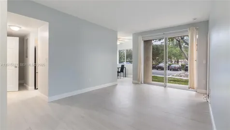 7085 Nova Drive Davie FL 33317