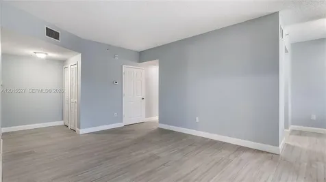 7085 Nova Drive Davie FL 33317