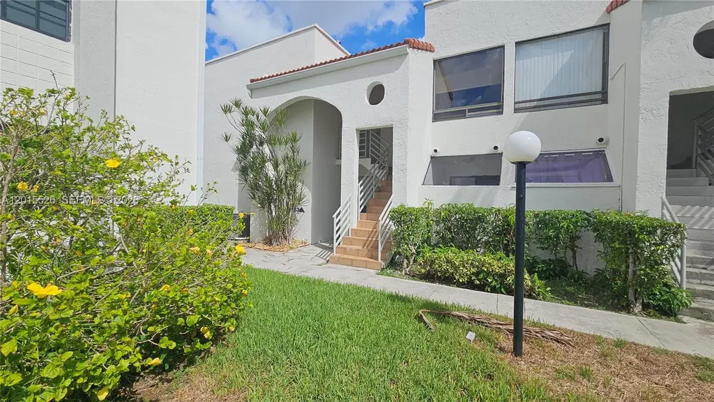 3544 Magellan Circle Aventura FL 33180
