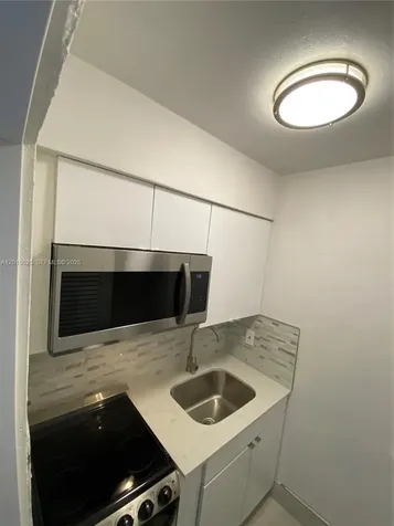 1723 Liberty Street Hollywood FL 33020