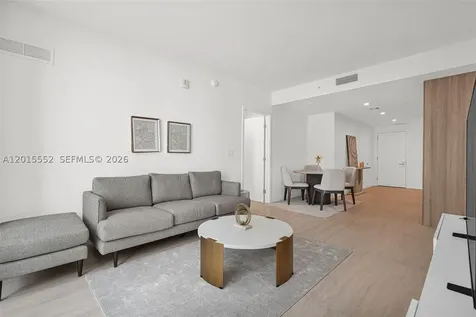 77 SE 5th Street Miami FL 33131