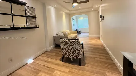 645 Lenox Avenue Miami Beach FL 33139