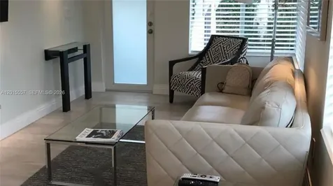 645 Lenox Avenue Miami Beach FL 33139