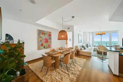 100 S Pointe Drive Miami Beach FL 33139
