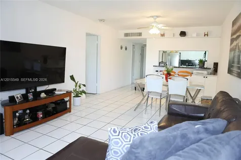55 Ocean Lane Drive Key Biscayne FL 33149