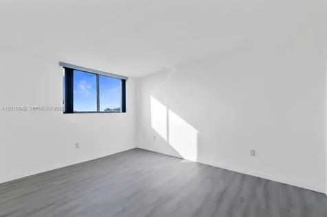 11715 SW 18th Street Miami FL 33175