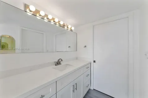 11715 SW 18th Street Miami FL 33175
