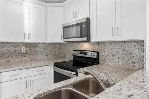 11715 SW 18th Street Miami FL 33175