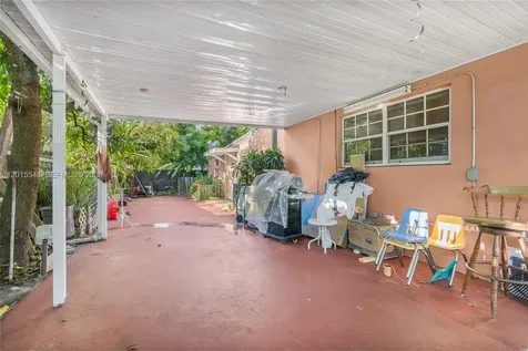 1041 NW 196th Terrace Miami Gardens FL 33169