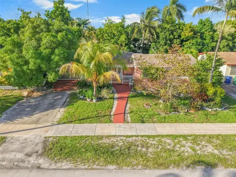 1041 NW 196th Terrace Miami Gardens FL 33169