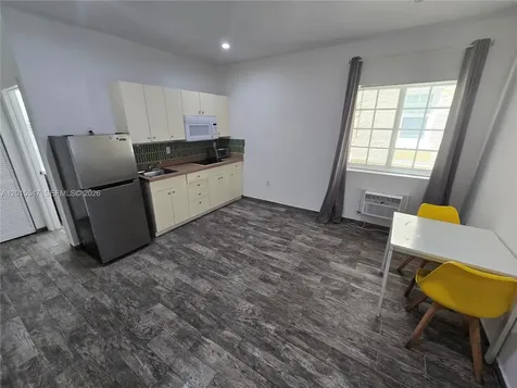 1345 Pennsylvania Avenue Miami Beach FL 33139