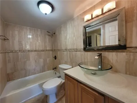 2175 NE 170th Street North Miami Beach FL 33162