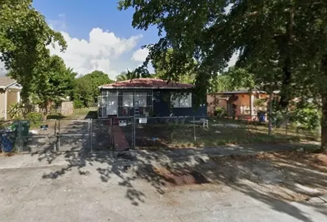2931 NW 66th Street Miami FL 33147