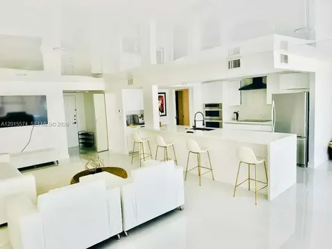 600 Parkview Drive Hallandale Beach FL 33009