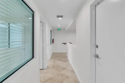 8216 NW 30th Terrace Doral FL 33122