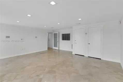 8216 NW 30th Terrace Doral FL 33122