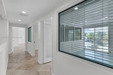 8216 NW 30th Terrace Doral FL 33122
