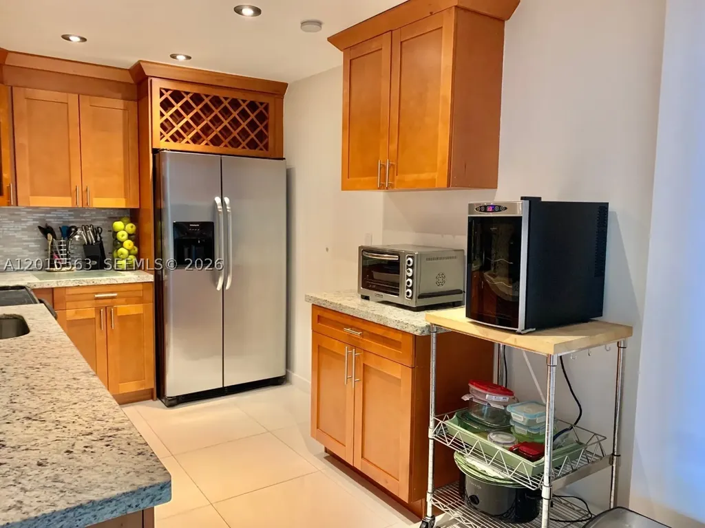 3901 S Ocean Drive Hollywood FL 33019