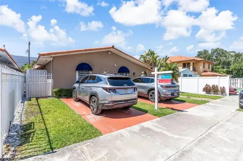 3270 SW 7th Street Miami FL 33135