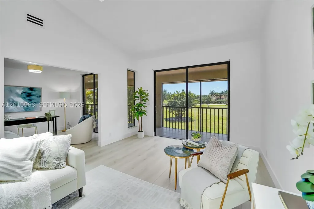 7718 La Mirada Drive Boca Raton FL 33433