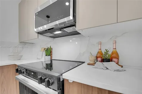 7718 La Mirada Drive Boca Raton FL 33433